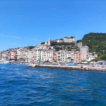 Rondine Di Mare Feriehus *