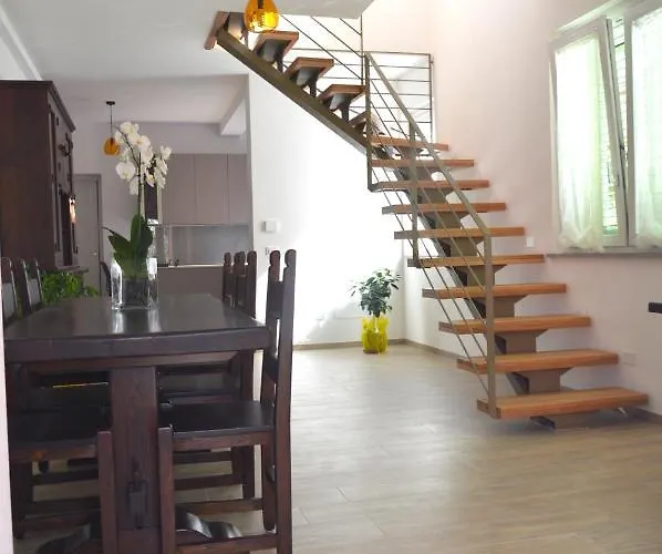 Rondine Di Mare Feriehus *